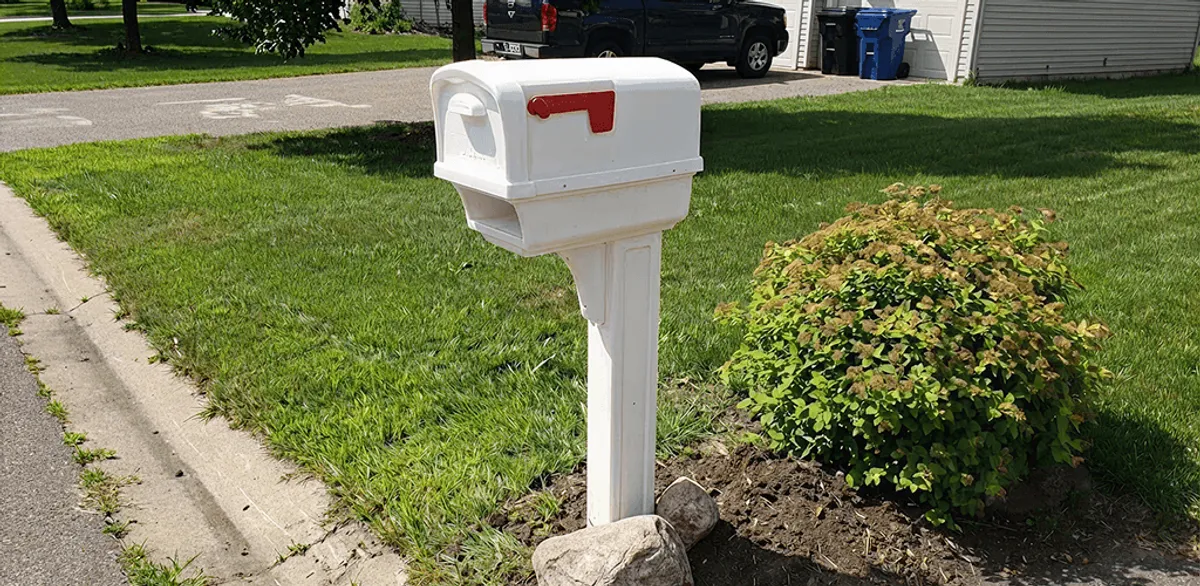 Mailbox installation for a residential curbside mailbox in Minneapolis, MN